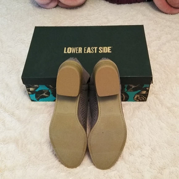 Lower East Side🌻 Perforated Vegan Booties - Picture 6 of 9